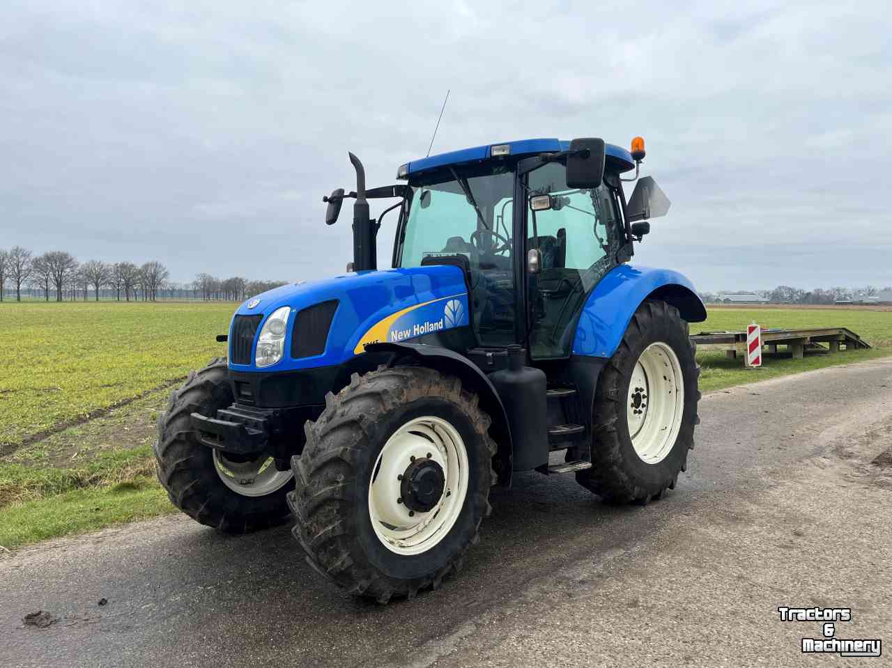 Tracteurs New Holland TS115A