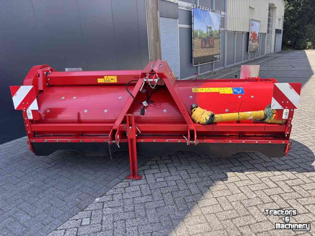 Broyeur de fanes Grimme KS75-4