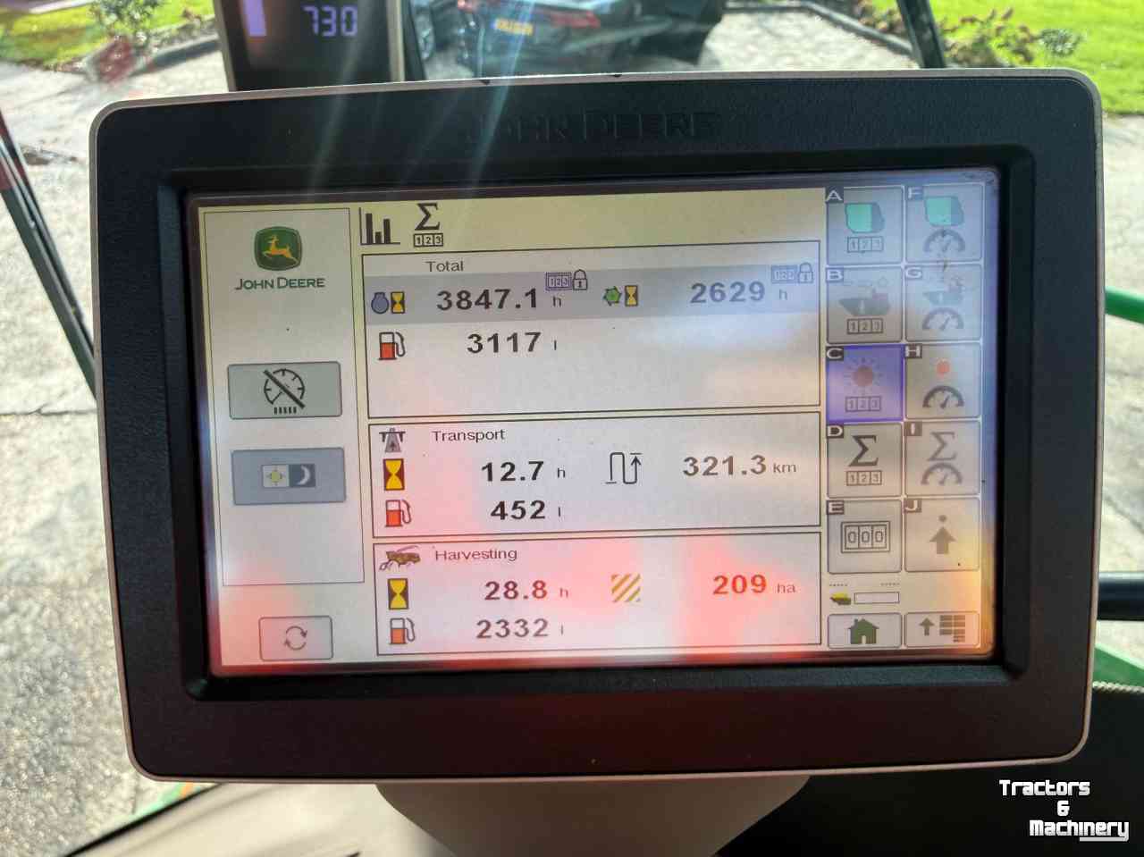 Ensileuse automotrice John Deere 8600 40 KM Korrelkneuzer Airco 4 WD Harvester Claas