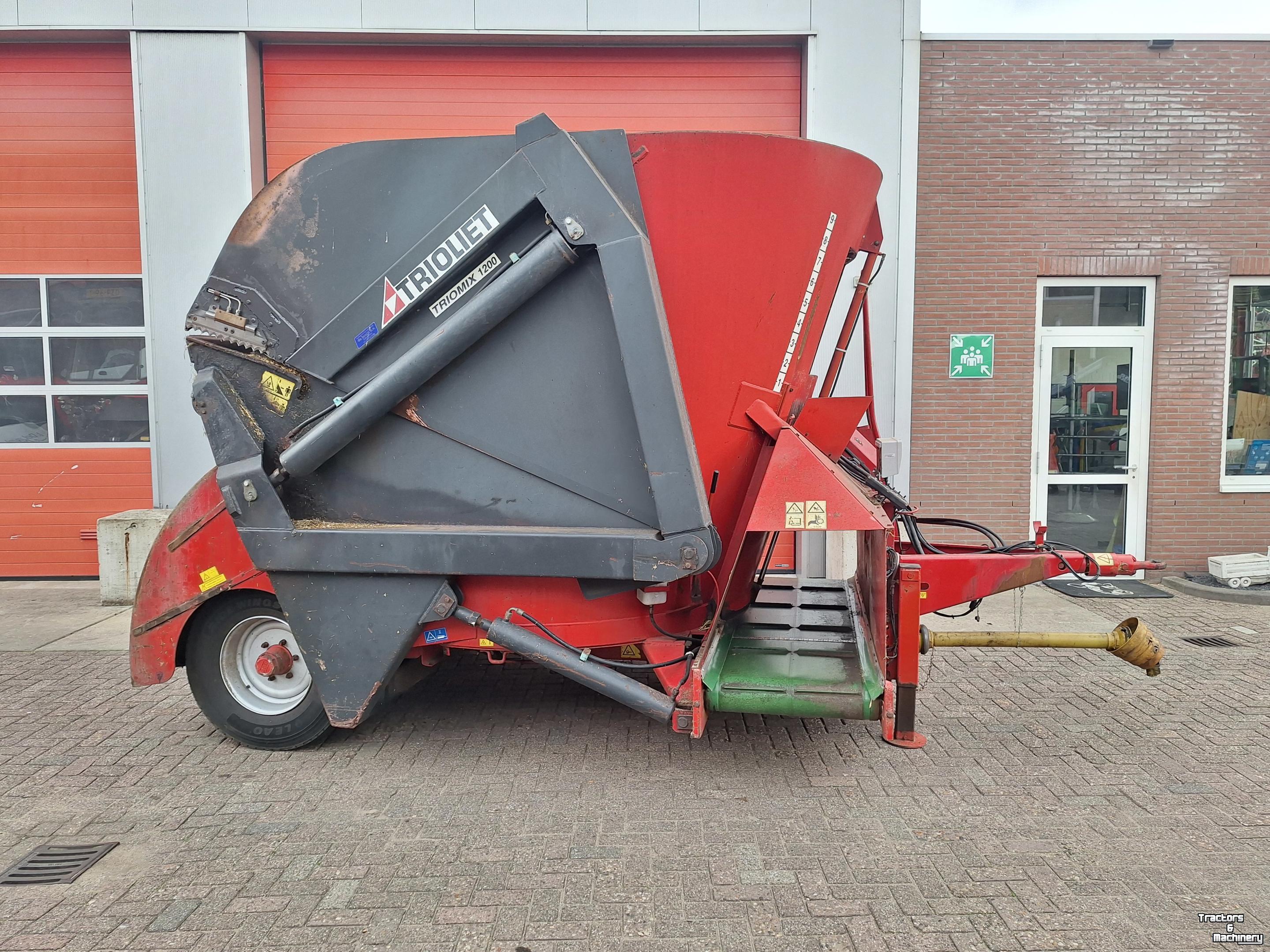 Mélangeuse Trioliet TRIOLIET Triomix S!-1200 voermengwagen