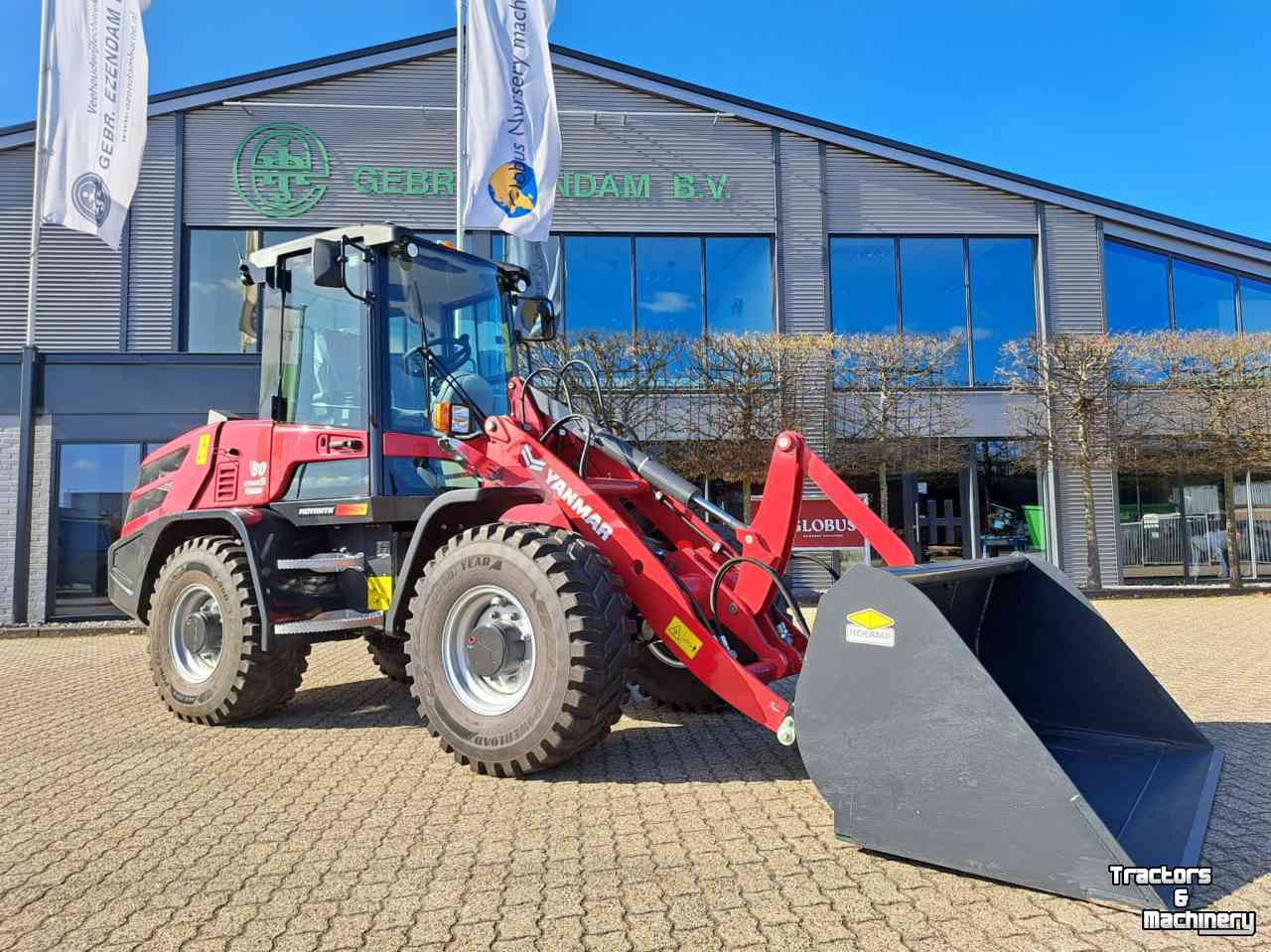 Chargeuse sur pneus Yanmar V80