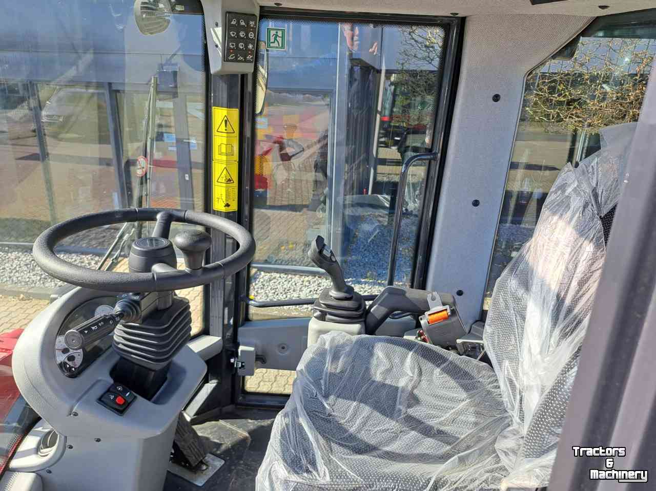 Chargeuse sur pneus Yanmar V80