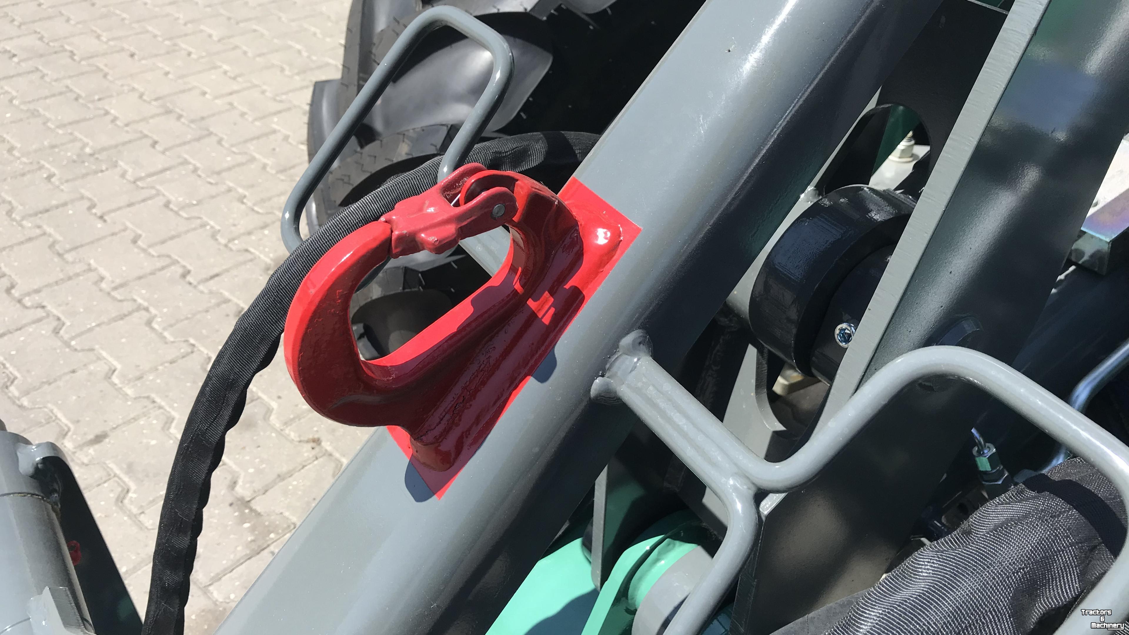 Chargeuse sur pneus Kramer KL37.8