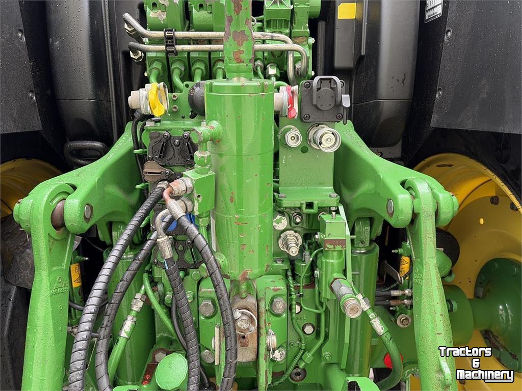 Tracteur John Deere 6215R