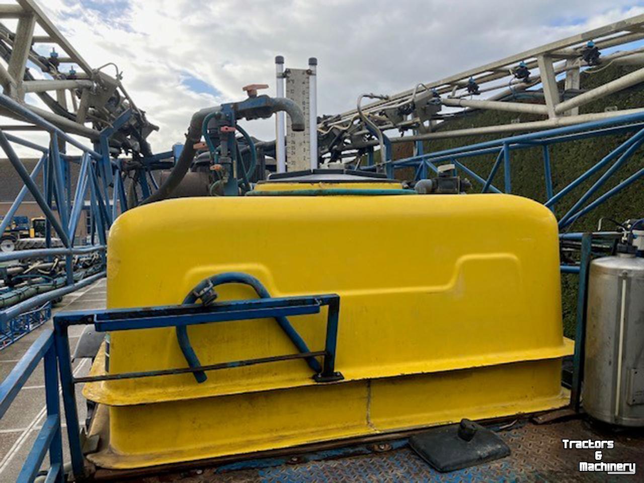 Pulvérisateur Delvano EuroTrac 3800