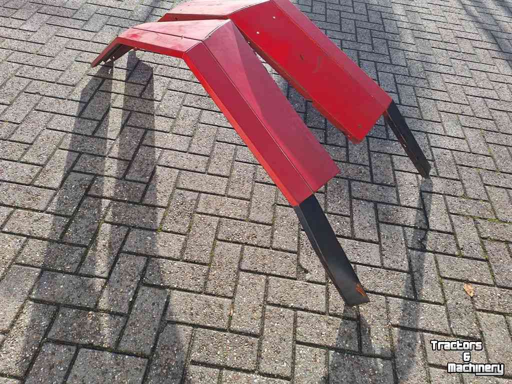 Pièces d‘occasion pour tracteurs Massey Ferguson SPATBORDEN MF 3000-SERIE