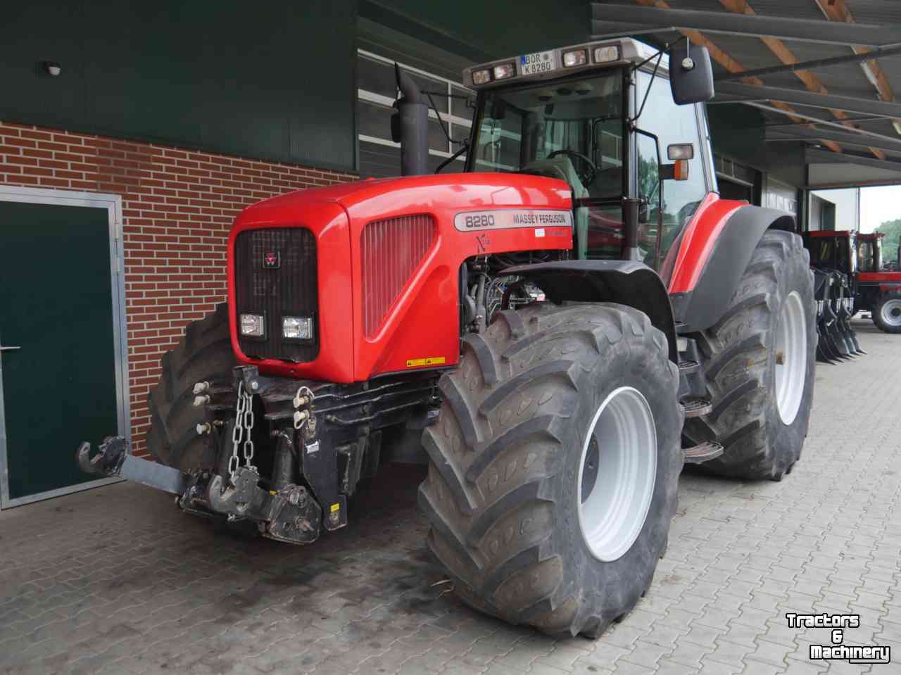 Tracteur Massey Ferguson 8280 Xtra Powershift