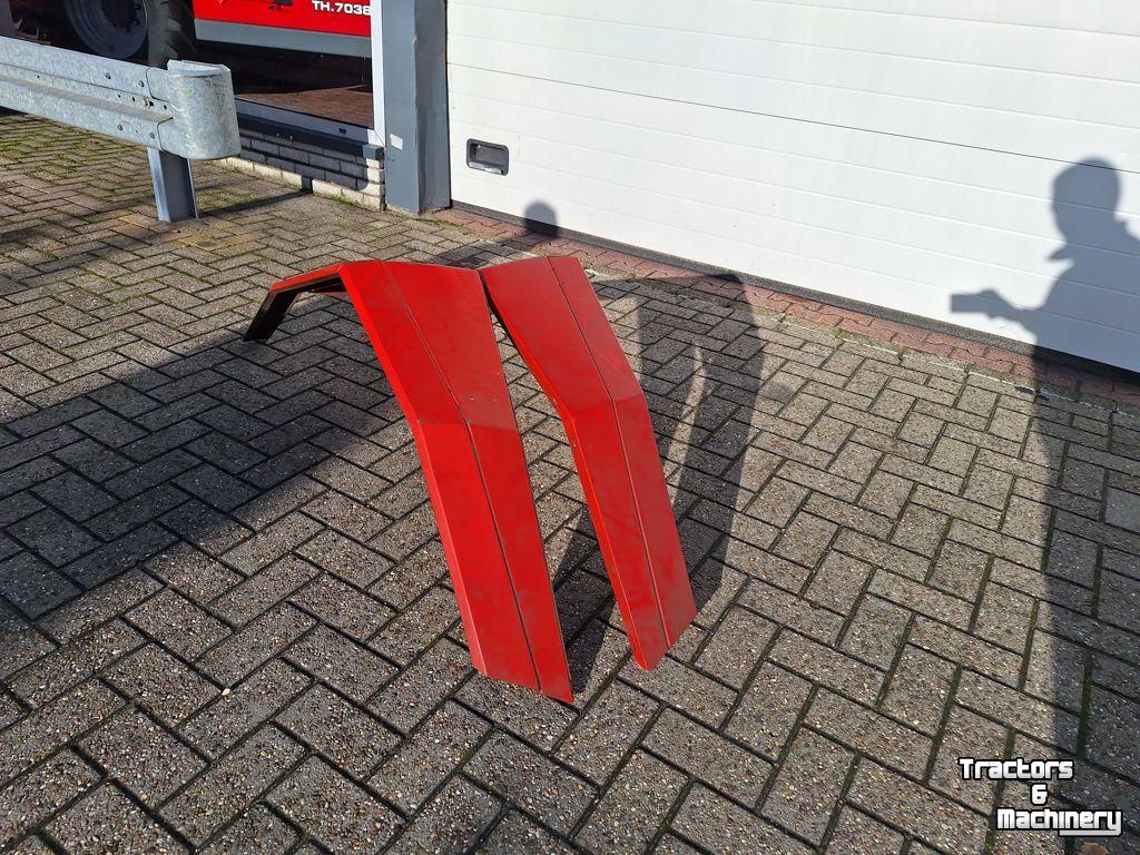 Pièces d‘occasion diverse Massey Ferguson SPATBORDEN MF 3000-SERIE