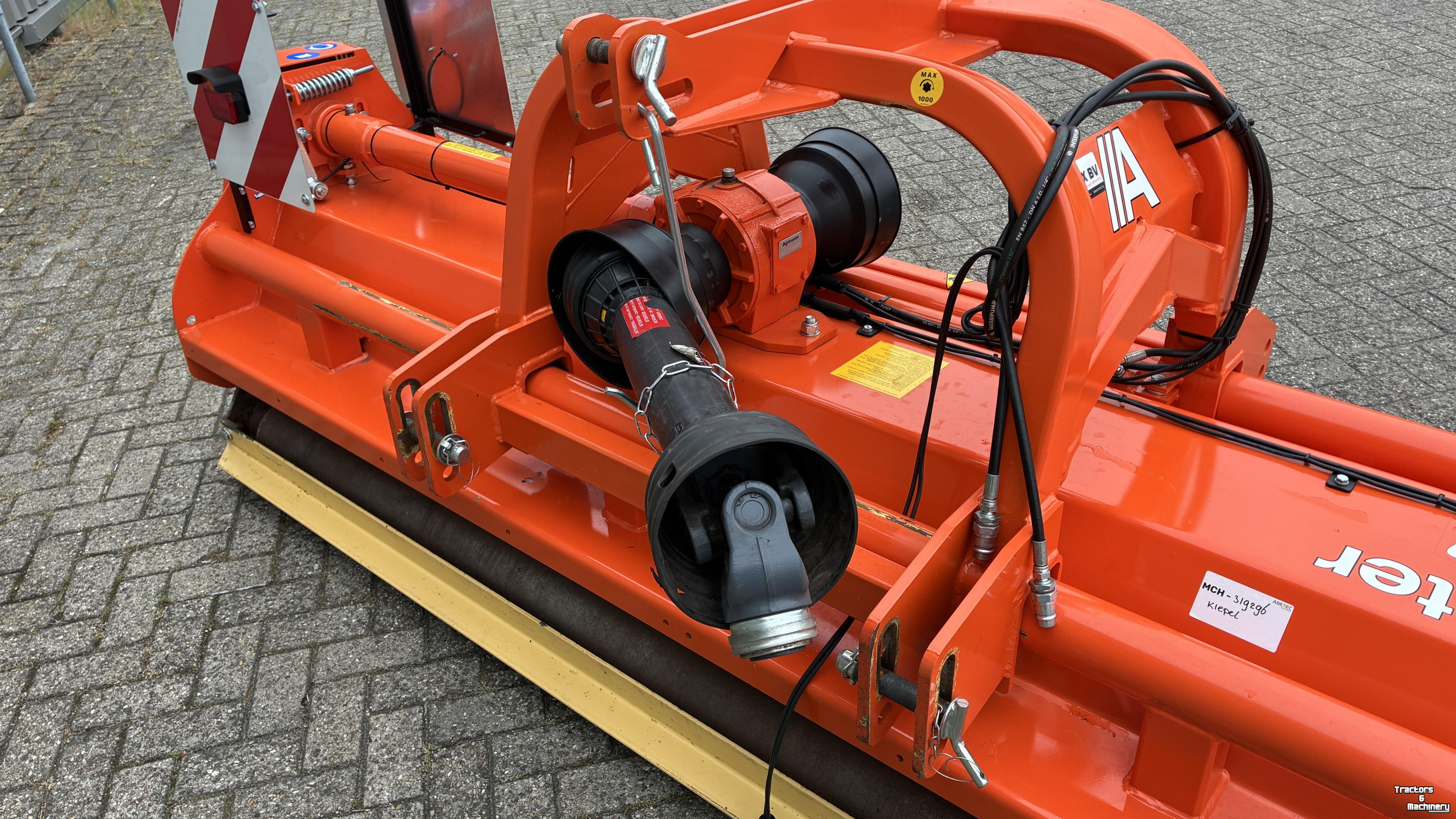 Rotobroyeur Agrimaster Agrimaster RV300 klepelmaaier