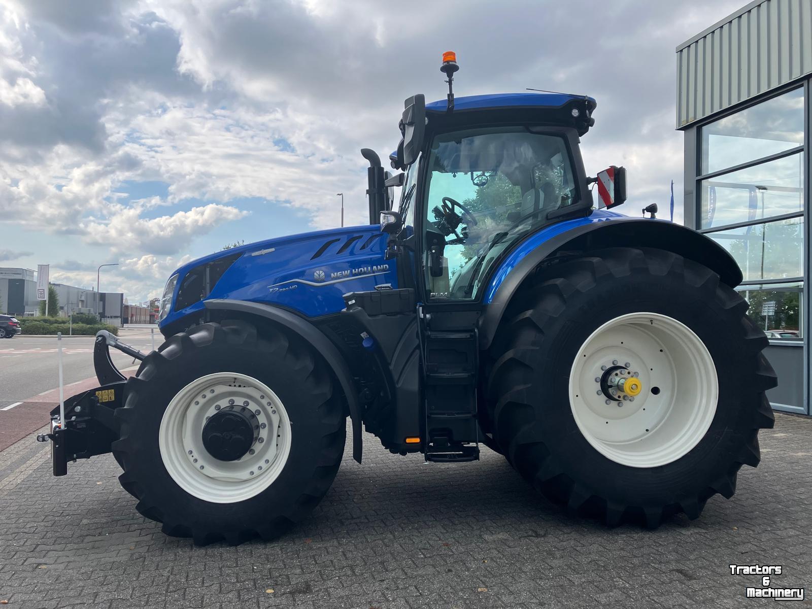 Tracteur New Holland 290 New Gen