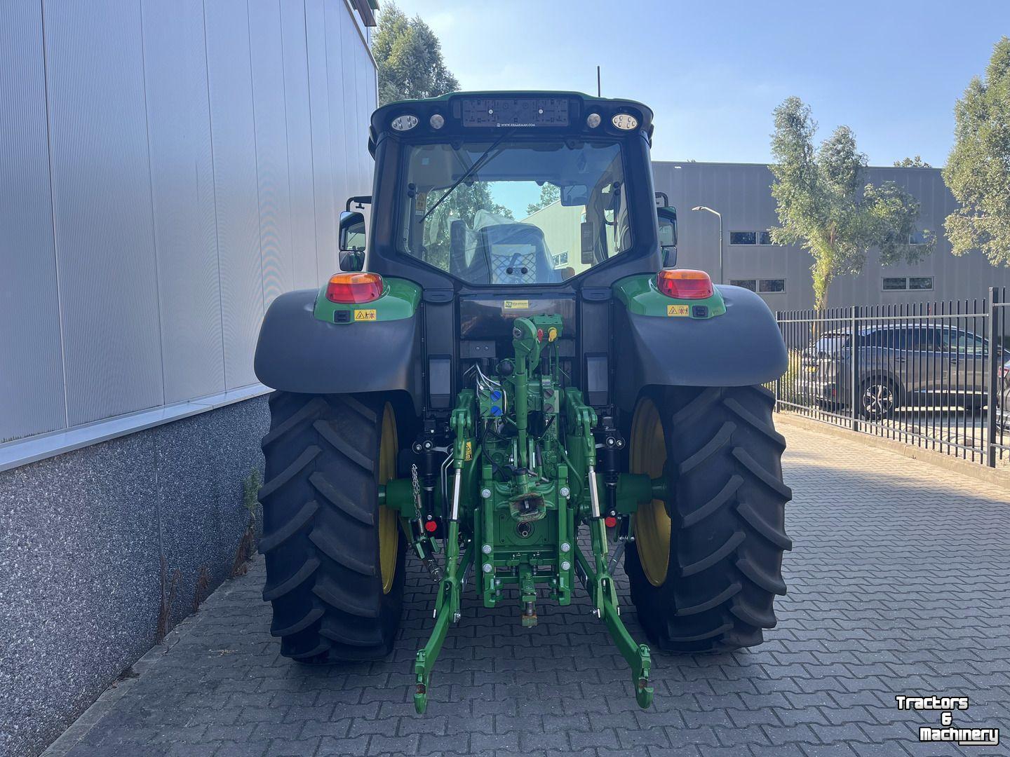 Tracteur John Deere 6100M