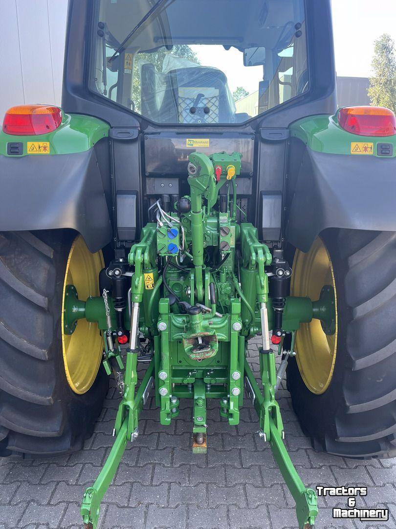 Tracteur John Deere 6100M