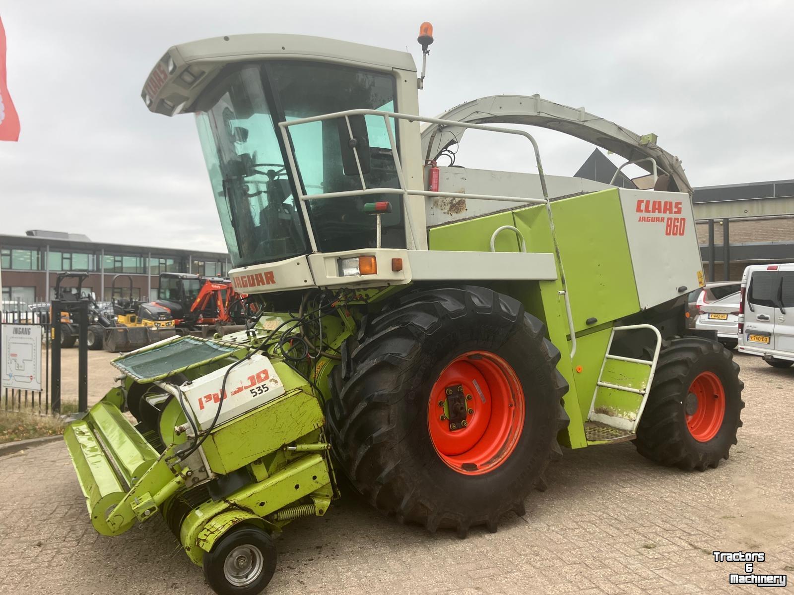Ensileuse automotrice Claas Jaguar 860