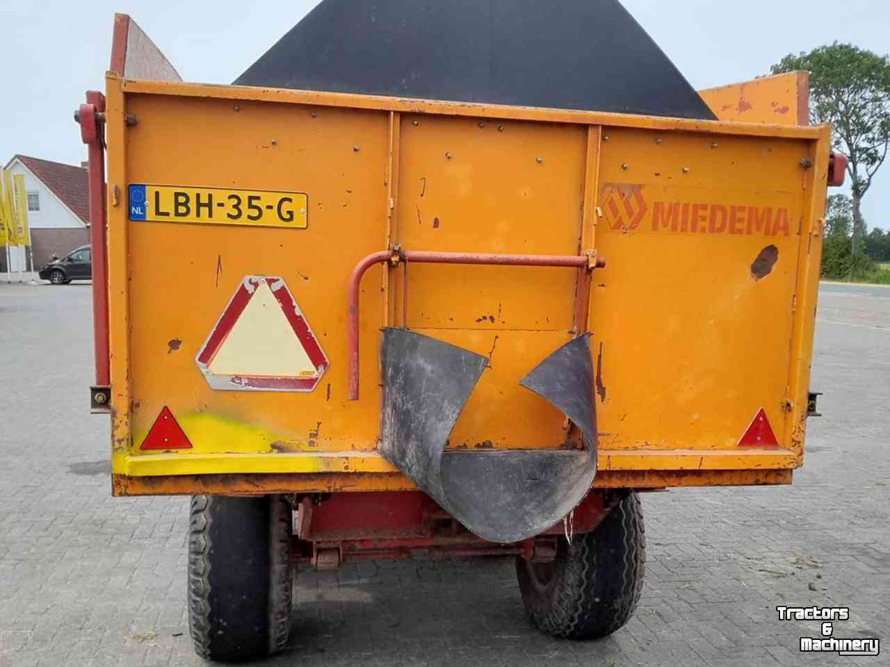 Benne agricole Miedema HST105
