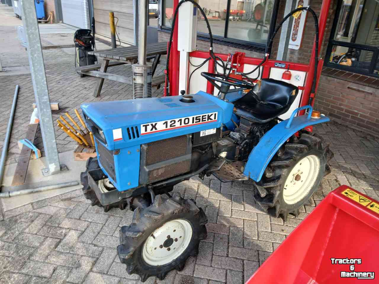 Tracteur pour horticulture Iseki TX 1210