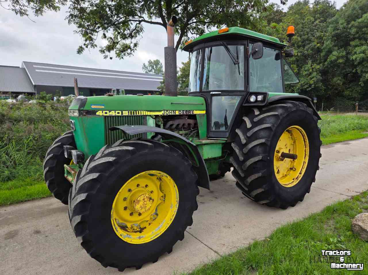 Tracteur John Deere 4040