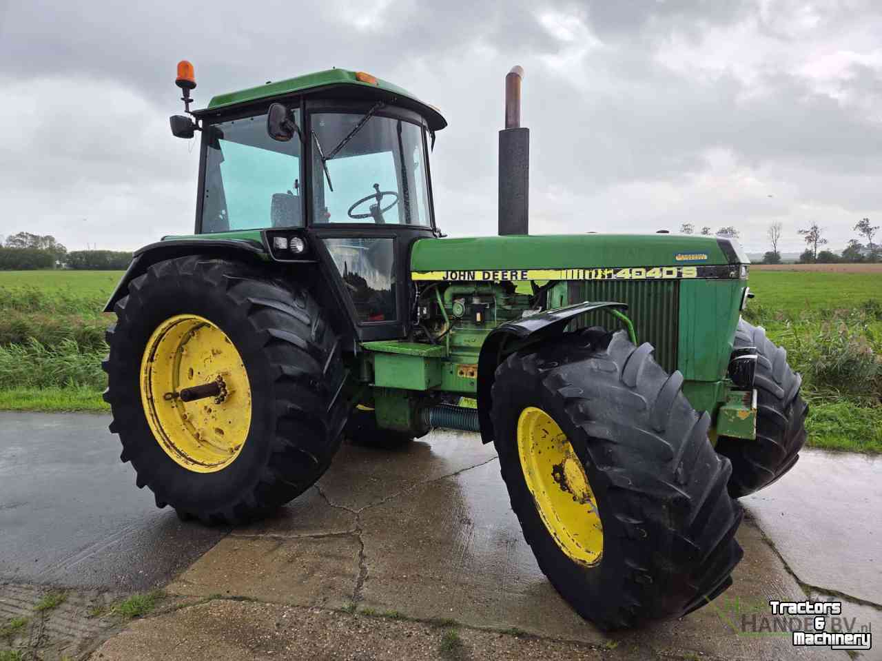 Tracteur John Deere 4040