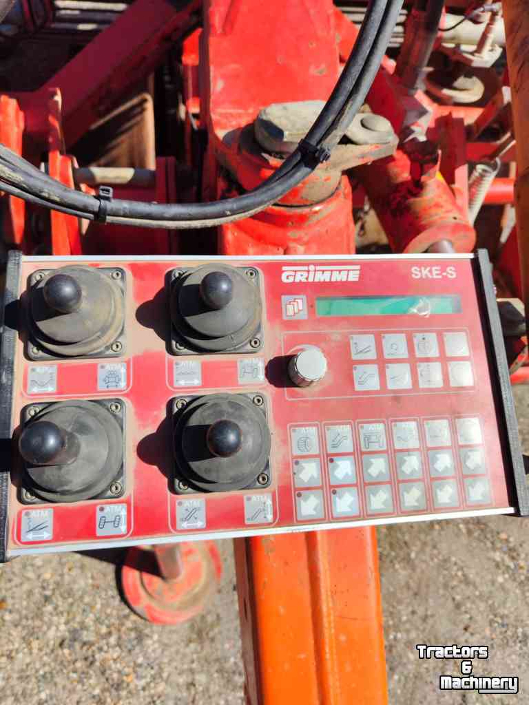Arracheuse de pommes de terre Grimme GZ 1700 DLS