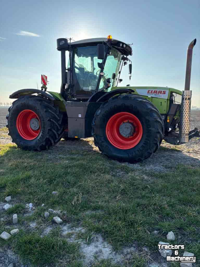 Tracteur Claas XERION 3800 TRAC
