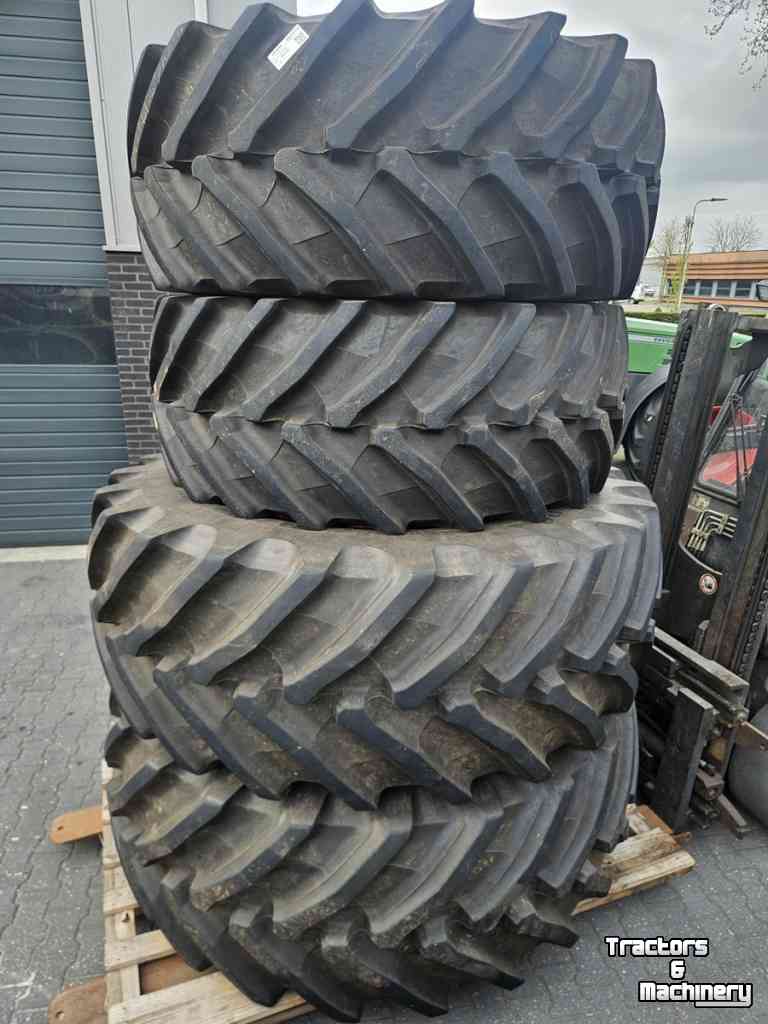Roues, Pneus, Jantes, Barillets Jumelage Trelleborg VF750/70R44 en VF650/60R38