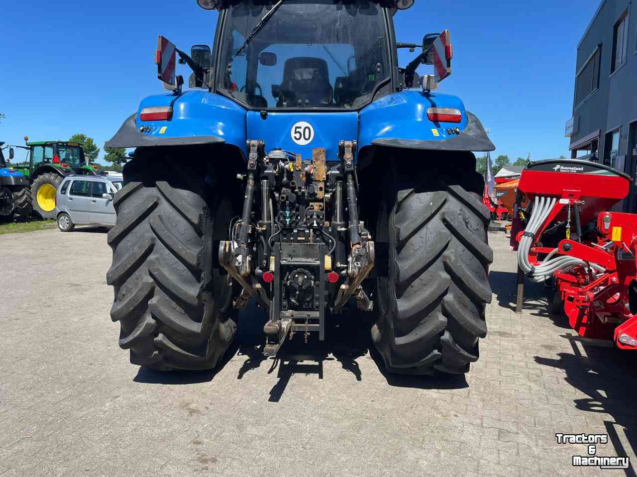 Tracteur New Holland T8.360 autocommand
