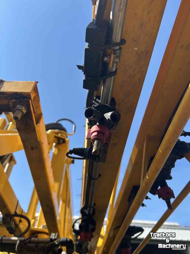 Pulvérisateur trainé Dubex Mentor getrokken veldspuit