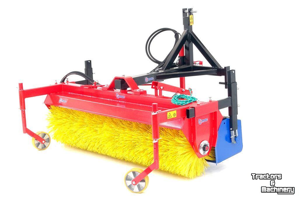 Balayeur Qmac VEEGMACHINE 2.25 TRACTOR