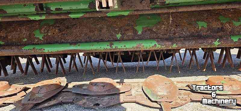 Faucheuse John Deere 131