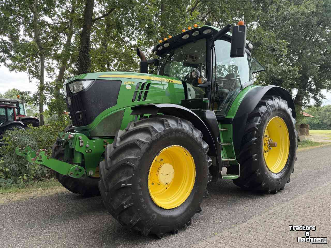 Tracteur John Deere 6215R