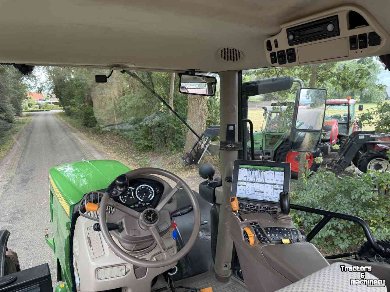 Tracteur John Deere 6215R