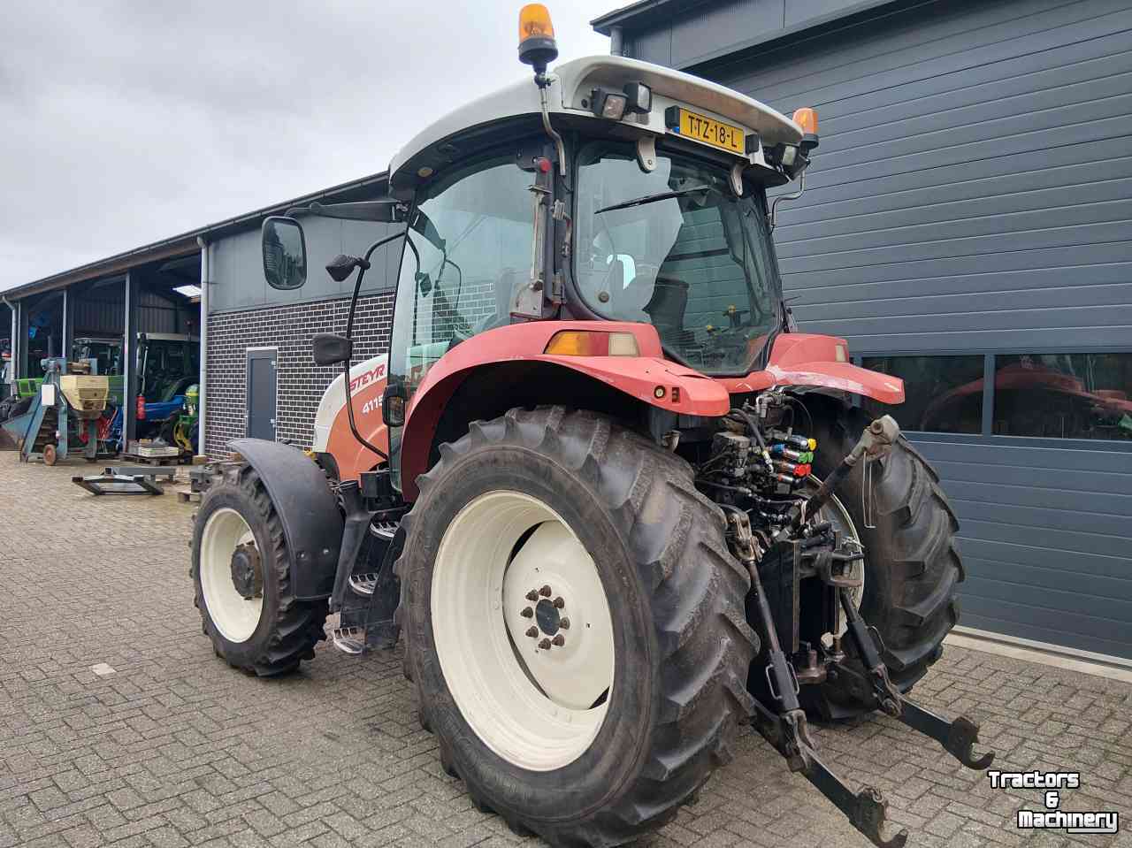 Tracteur Steyr 4115 Profi  Fronthef PTO en Kruipversnelling