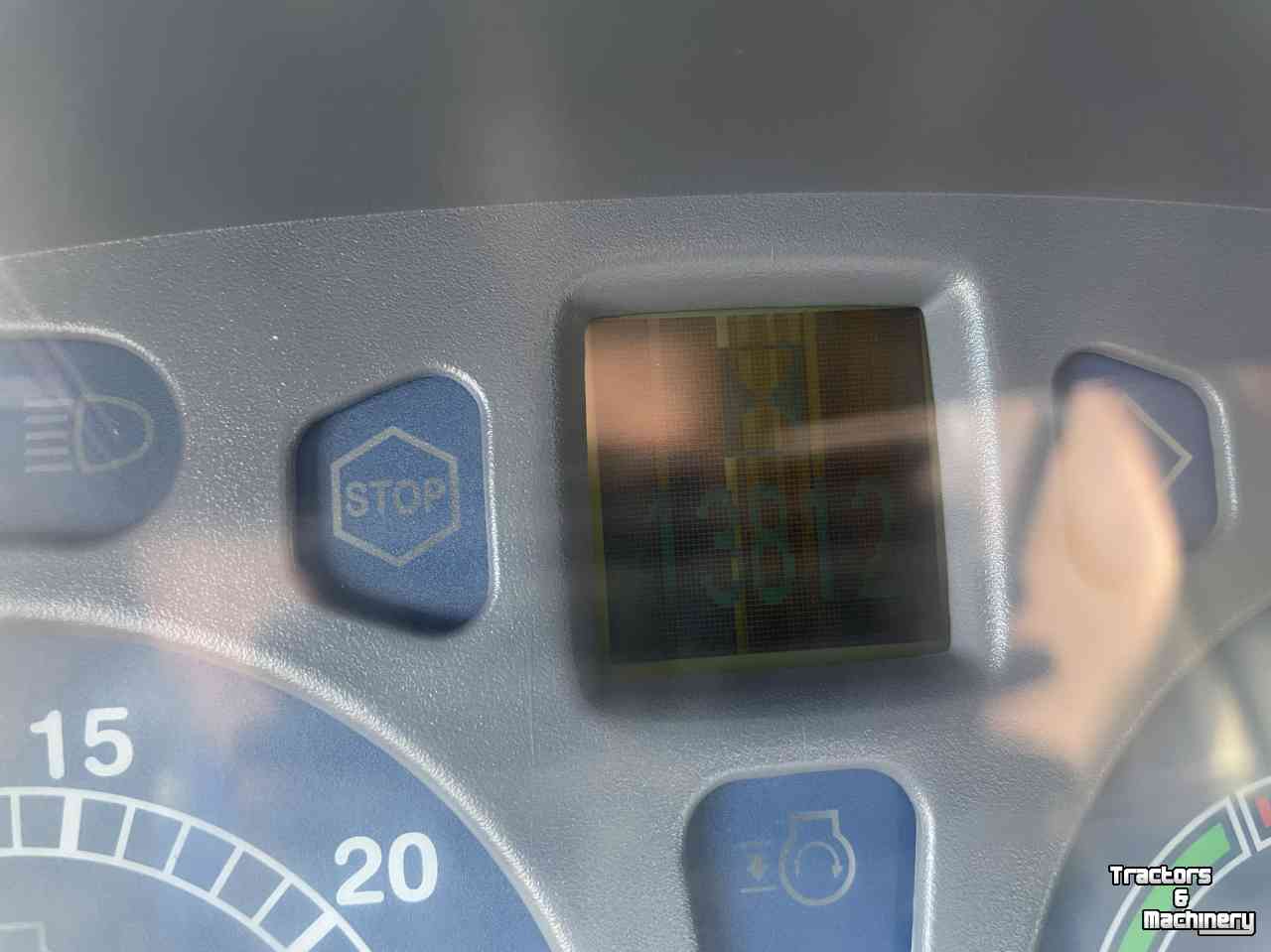 Tracteur New Holland TVT 190 Vario airco fronthef + frontpto !!