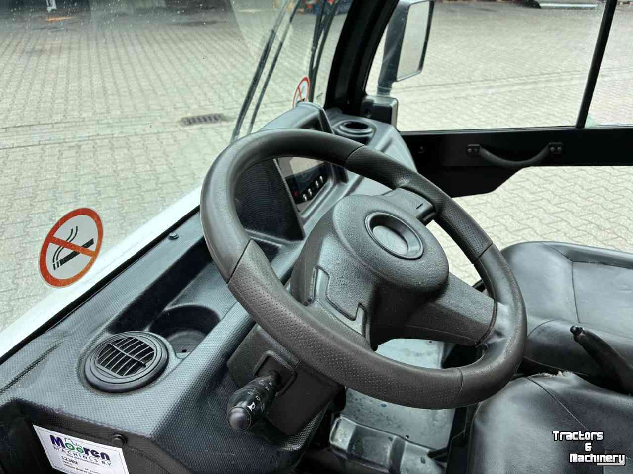 Autres matériel et accessoires de jardins et espaces verts Goupil G4 elektrische wagen met afval container