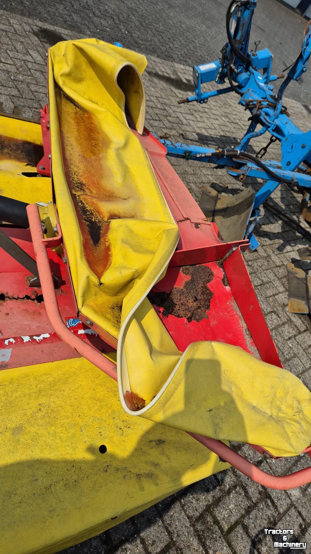 Faucheuse Pottinger Novacat 306F