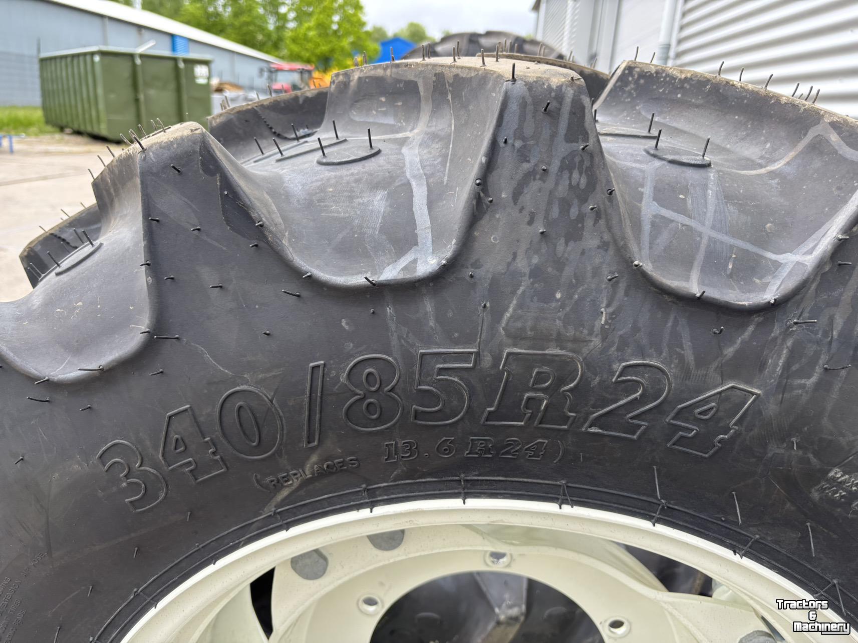 Roues, Pneus, Jantes, Barillets Jumelage BKT Agrimax RT-855