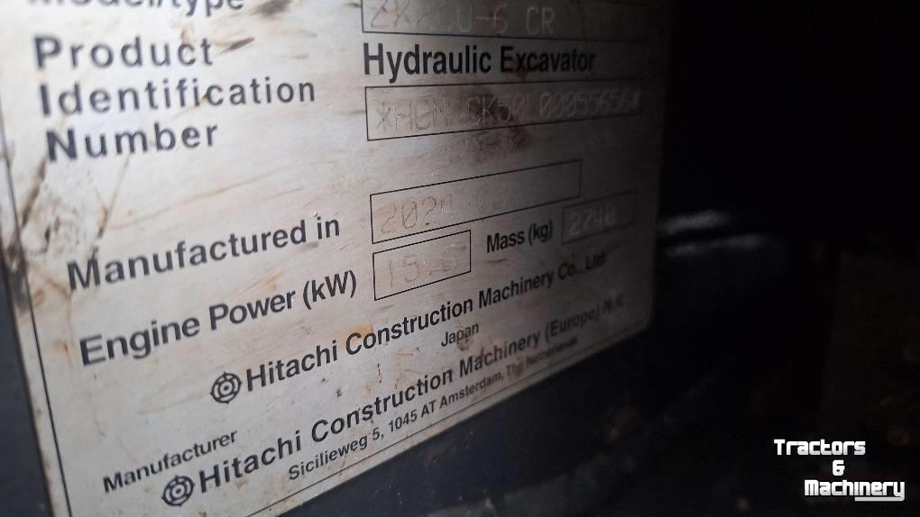 Mini pelleteuse Hitachi ZX26U