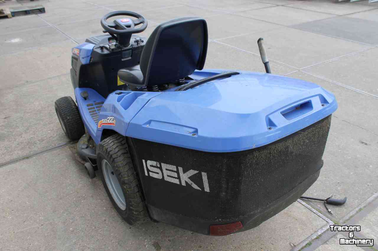 Faucheuse automotrice Iseki SXE220HE105 zitmaaier maaitrekker gazonmaaier grasmaaier opvangbak hydrostaat