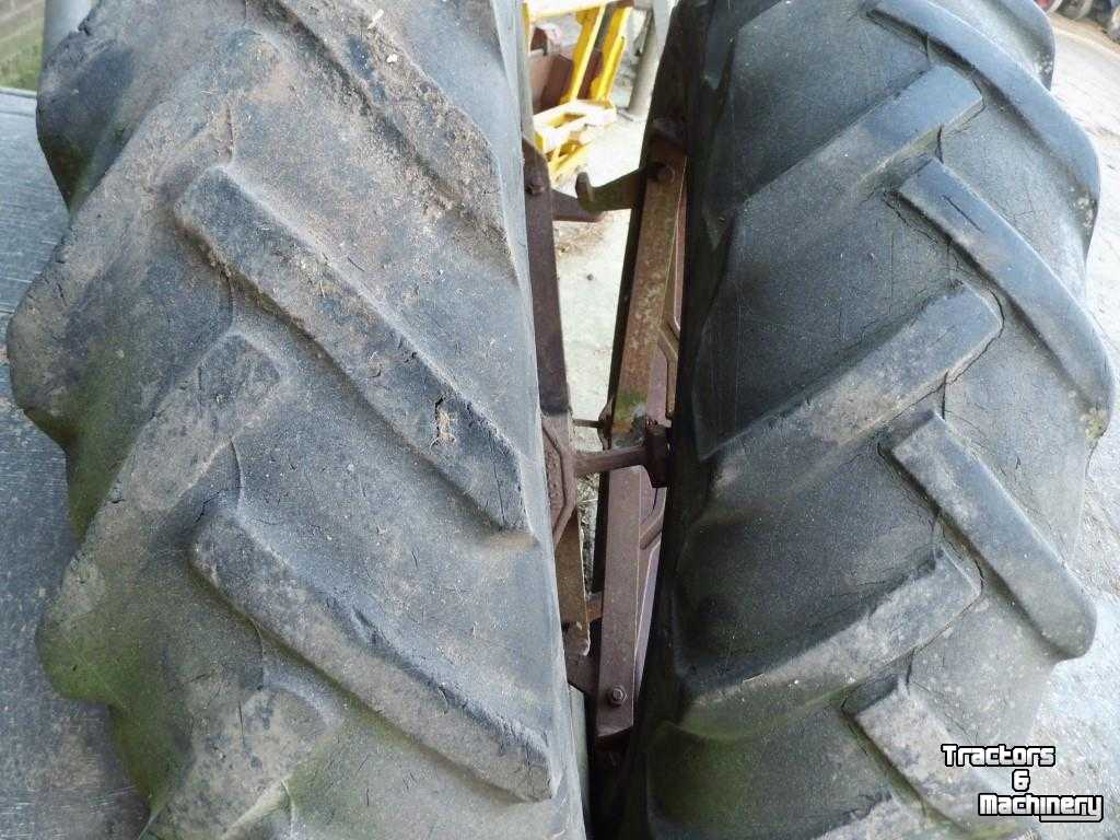 Roues, Pneus, Jantes, Barillets Jumelage Molcon 13.6x38