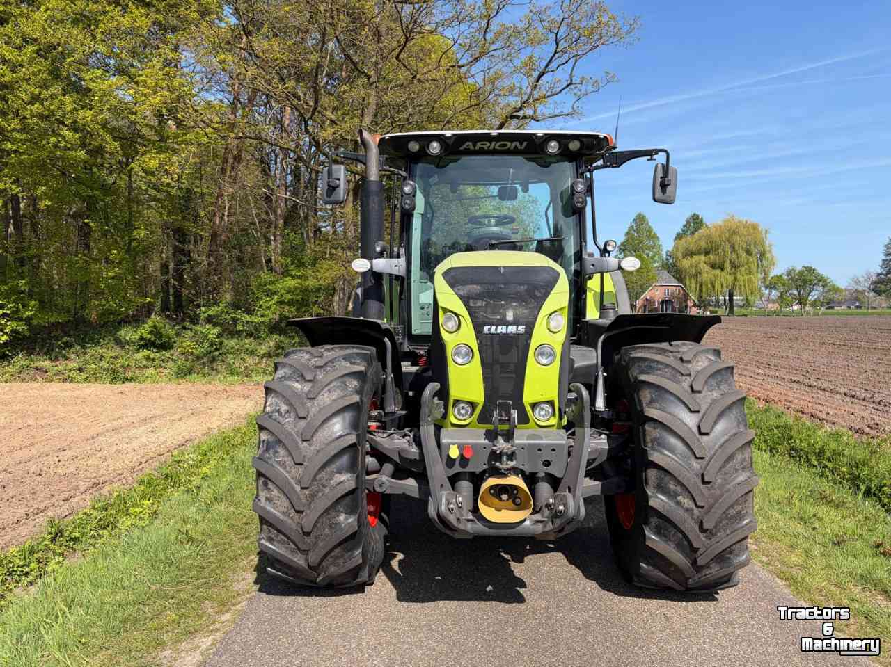 Tracteur Claas Arion 650 CIS