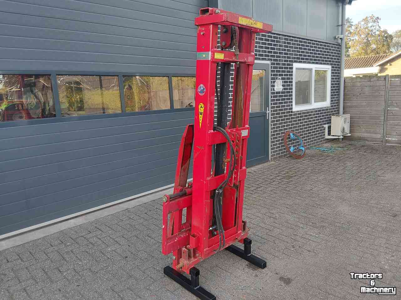 Elévateur Wifo HM 280-1600 Hefmast