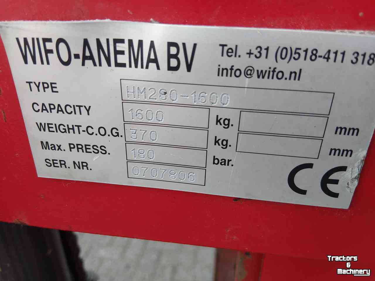 Elévateur Wifo HM 280-1600 Hefmast