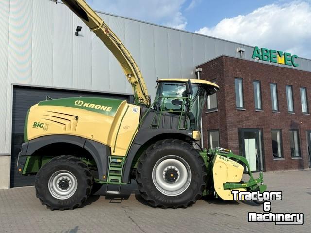 Ensileuse automotrice Krone BigX 580, EF300 pickup, EC 600-2 8R. maisbek.