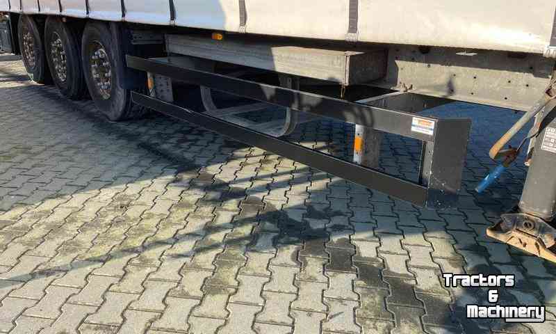Remorque pour camion  Schmitz Trucktrailer / Trailer / Aanhangwagen met schuifdak