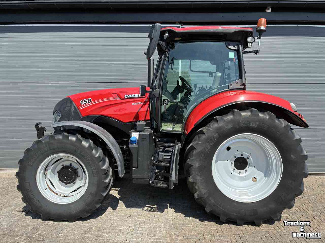 Tracteur Case-IH MAXXUM 150