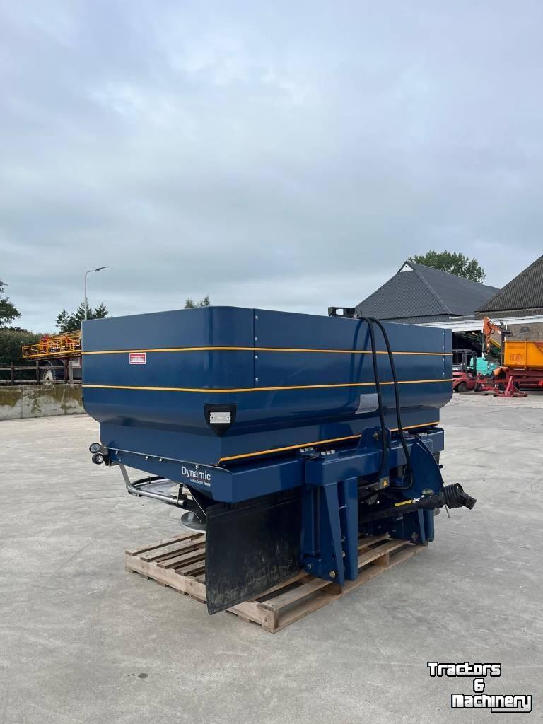 Distributeur d‘engrais Bogballe M2W D Kunstmeststrooier