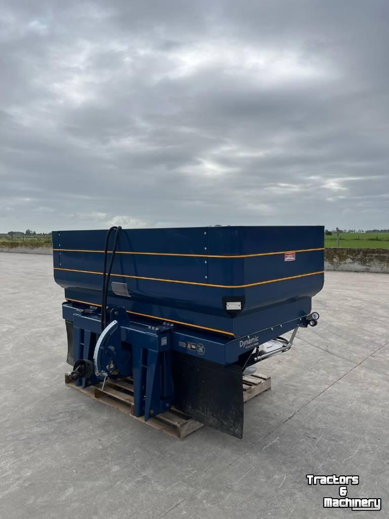 Distributeur d‘engrais Bogballe M2W D Kunstmeststrooier