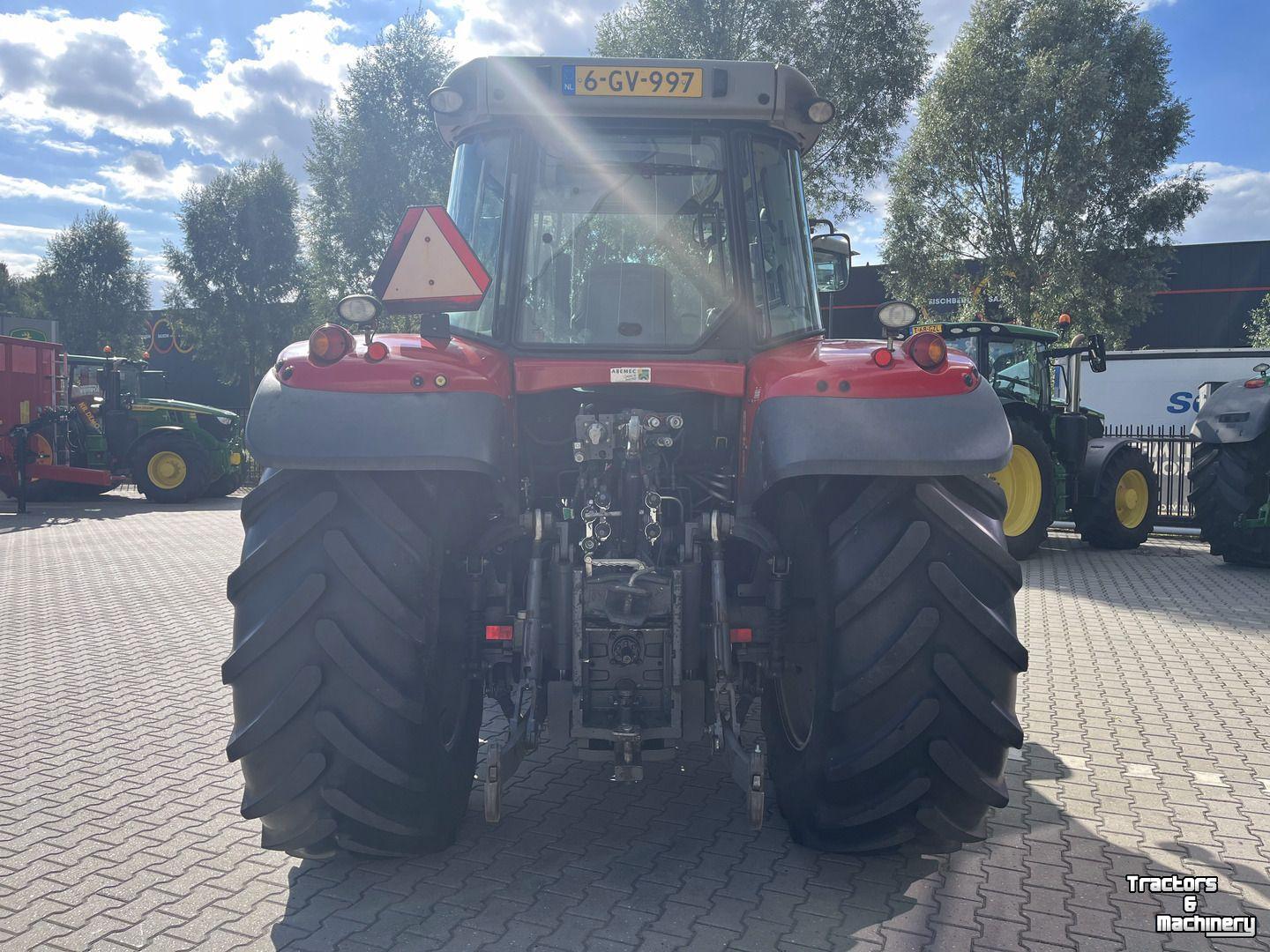 Tracteur Massey Ferguson 6713S Dyna-VT