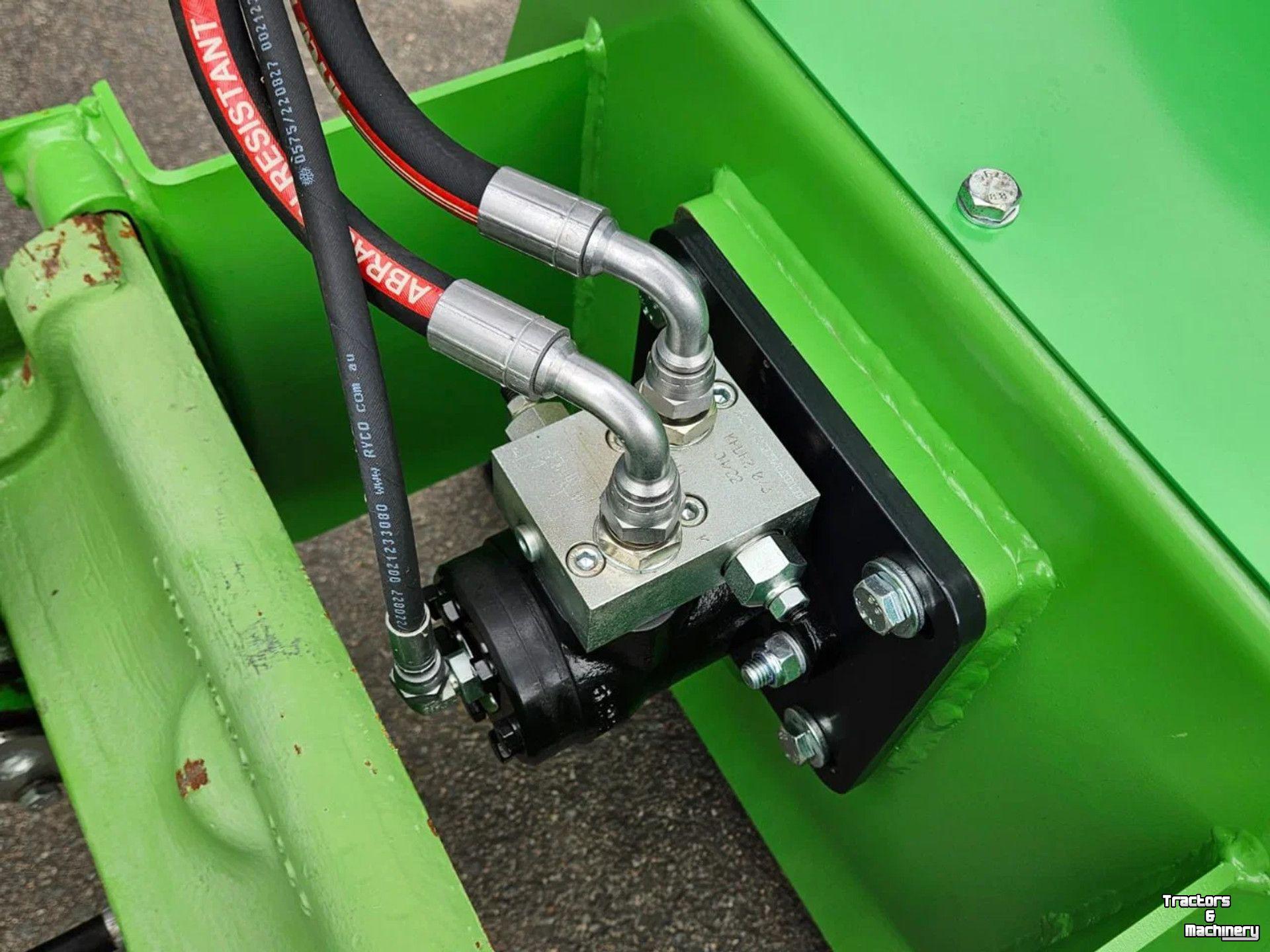 Déchiqueteuse de bois Avant Houtversnipperaar CH100