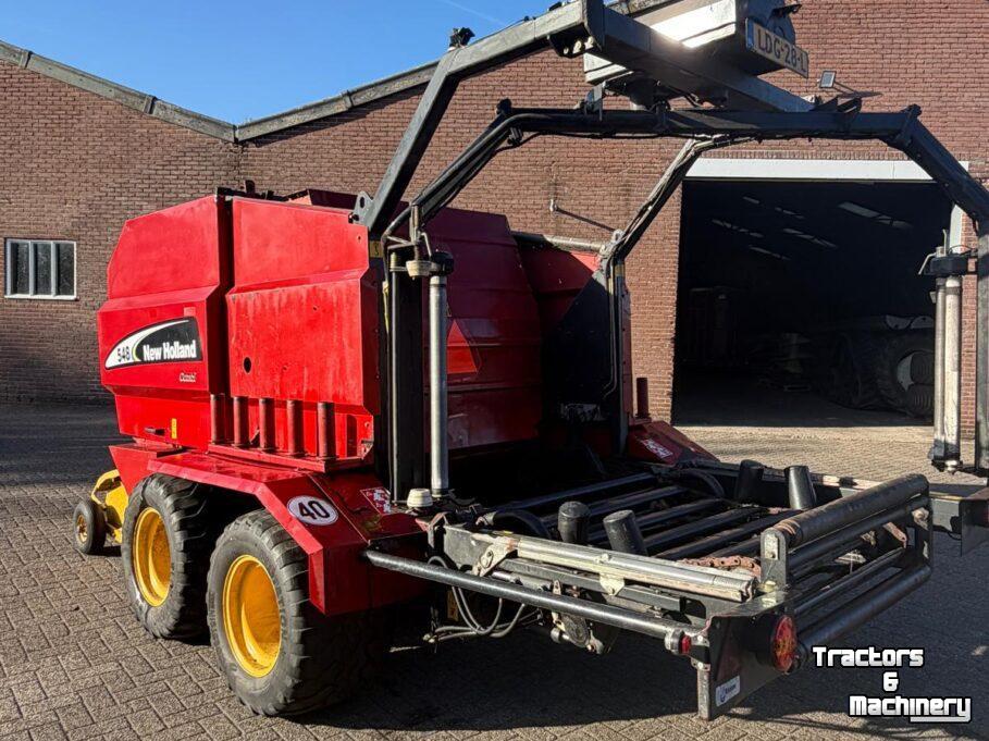 Presses New Holland 548