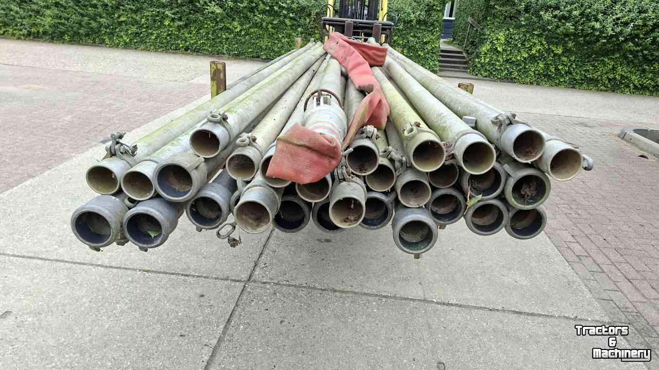 Tuyaux d‘irrigation  Beregeningsbuizen 32 stuks 6 meter lang